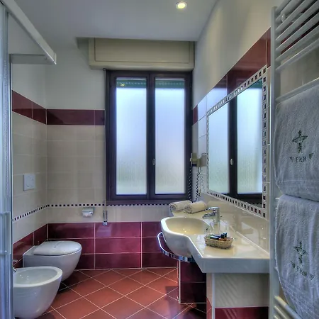 Palace Meggiorato Otel 4*